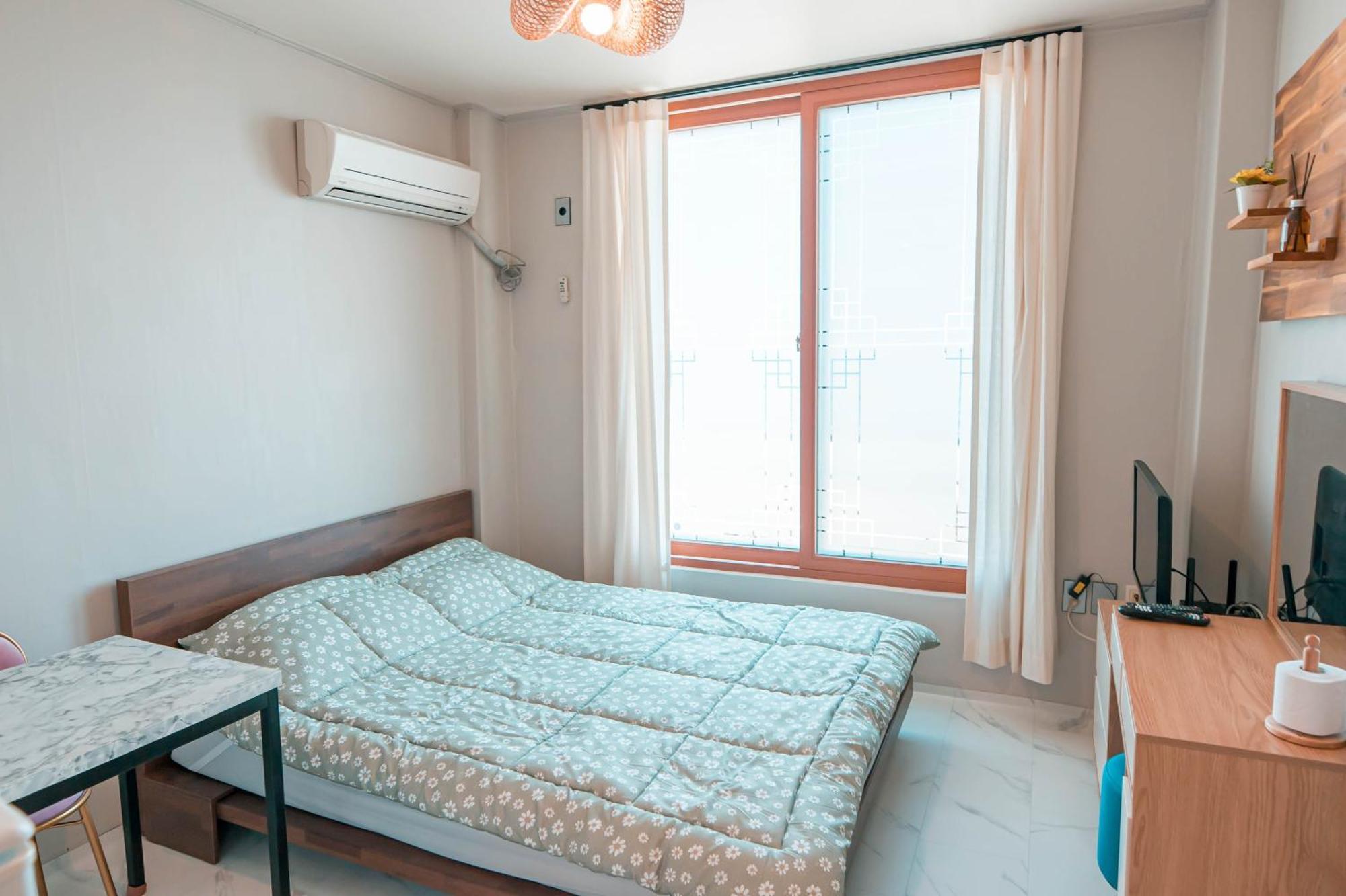 Gangneung Hostel Εξωτερικό φωτογραφία